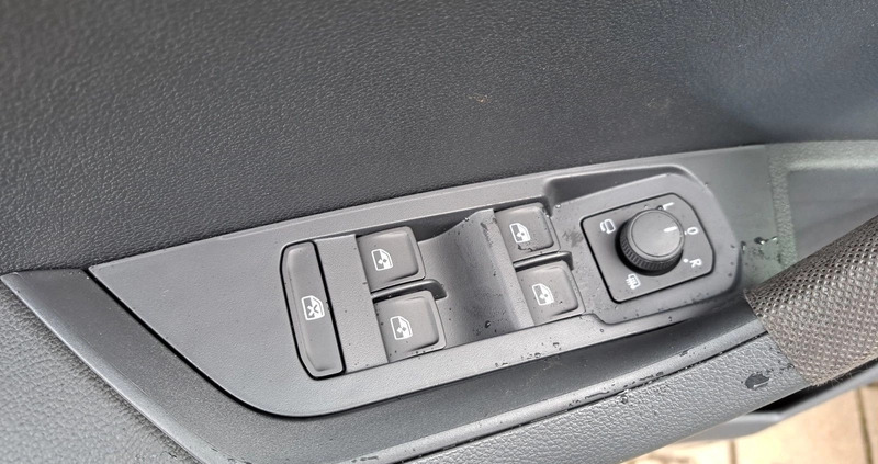 Skoda Karoq cena 164950 przebieg: 9, rok produkcji 2024 z Białogard małe 781